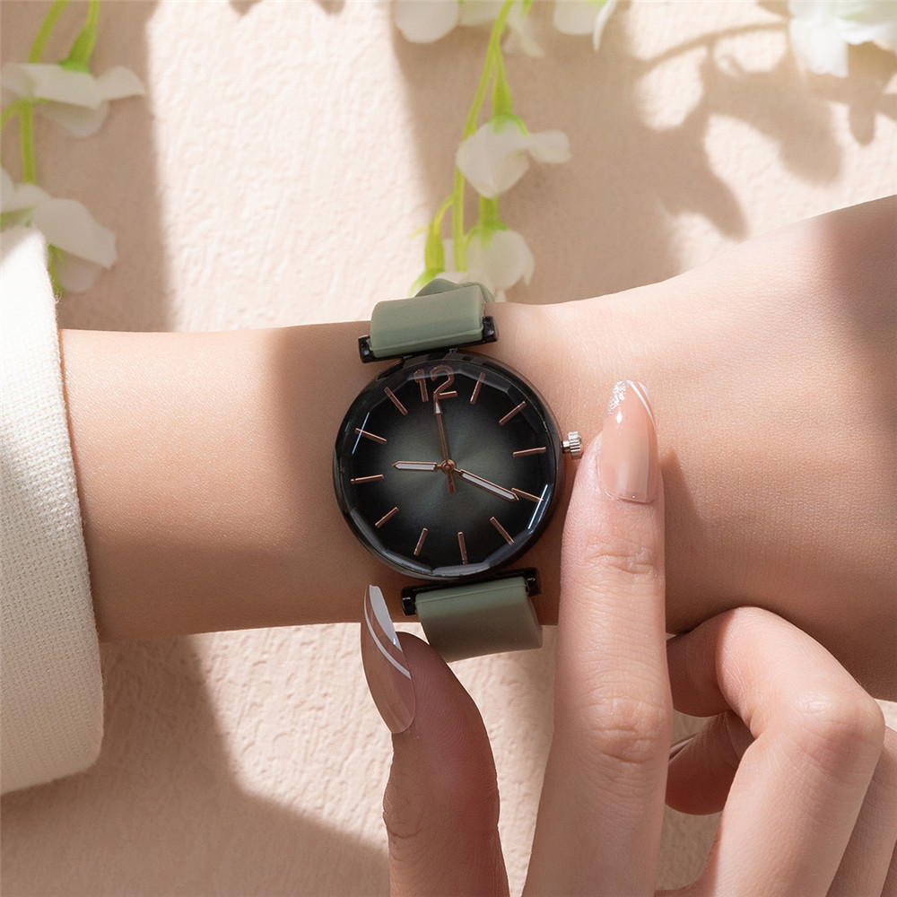 Montre à quartz à cadran noir  - Silicone Band Women avis et prix